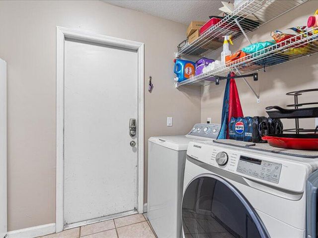 6575 NW Pomona Court, Port St. Lucie, Port St Lucie, FL 34983