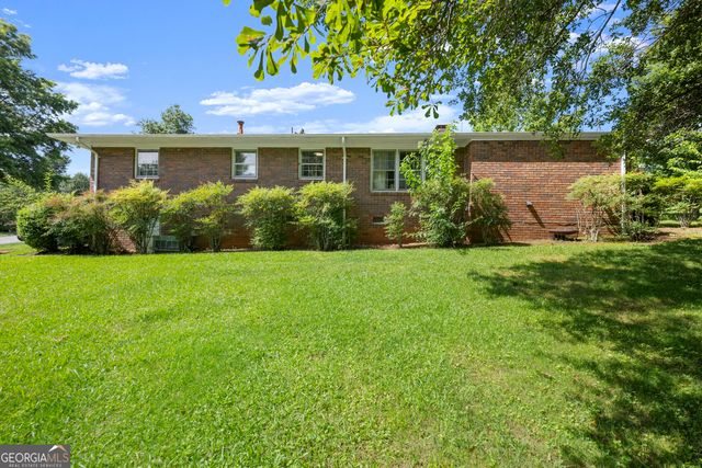 296 Grand Avenue, Cornelia, GA 30531