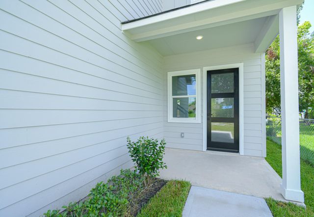 7938 Kenton Street, Houston, TX 77028