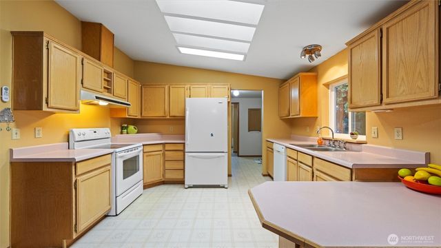 1496 Osprey Lane, College Place, WA 99324