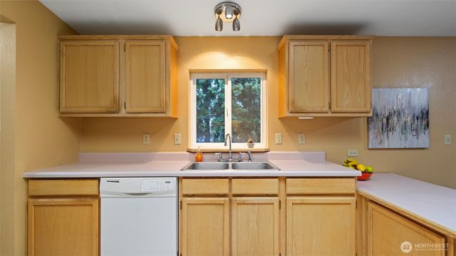 1496 Osprey Lane, College Place, WA 99324