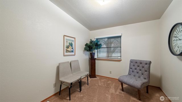 1496 Osprey Lane, College Place, WA 99324