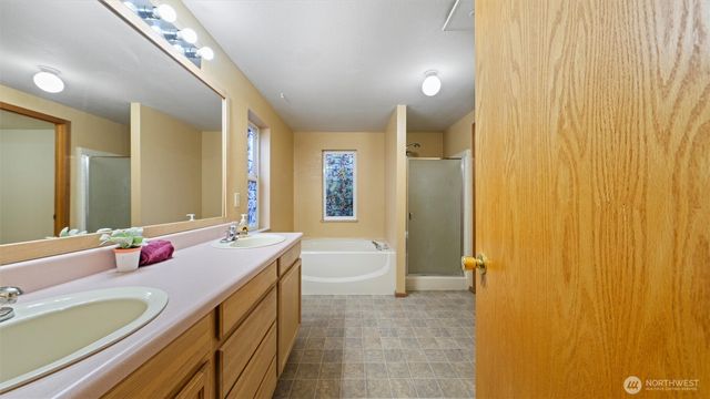 1496 Osprey Lane, College Place, WA 99324