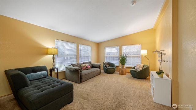 1496 Osprey Lane, College Place, WA 99324