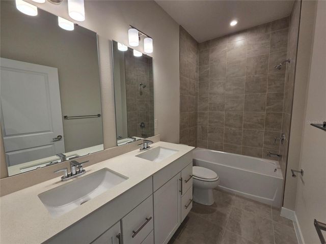 5195 MADRAS DRIVE NW, Palm Bay, FL 32907