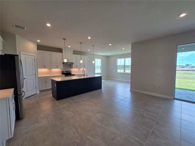 5195 MADRAS DRIVE NW, Palm Bay, FL 32907