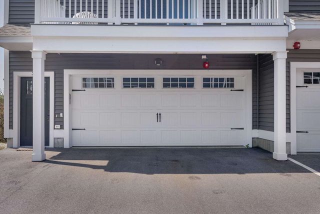 55 Ocean Rd Unit 3, Portsmouth, NH 03801
