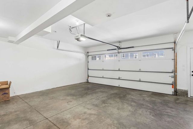 55 Ocean Rd Unit 3, Portsmouth, NH 03801
