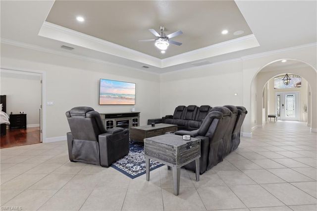 13818 Farnese DR, Estero, FL 33928