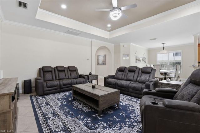 13818 Farnese DR, Estero, FL 33928