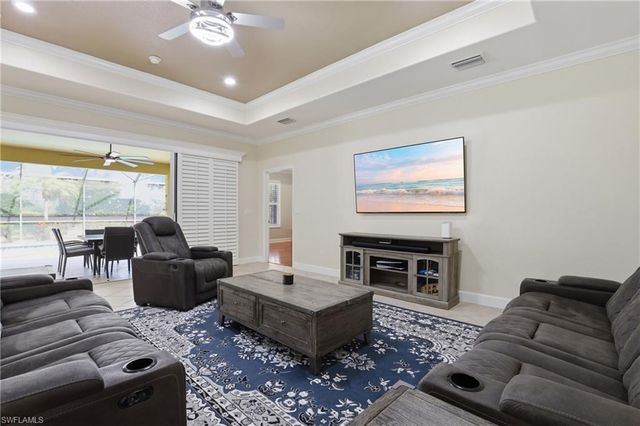 13818 Farnese DR, Estero, FL 33928