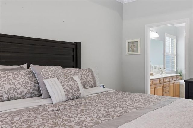 13818 Farnese DR, Estero, FL 33928