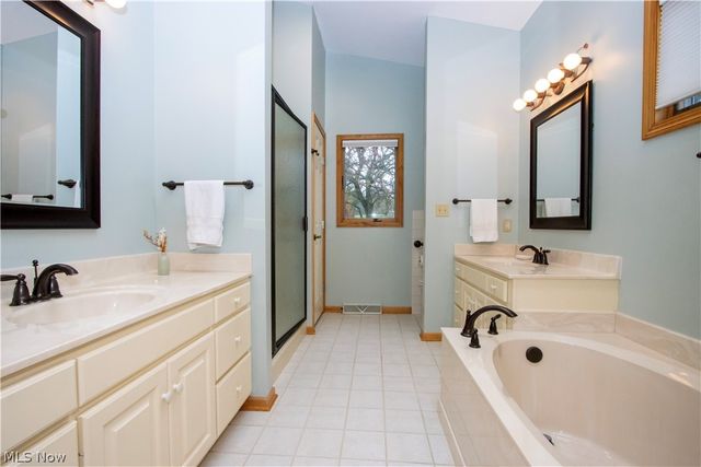 734 Danberry Drive, Wooster, OH 44691