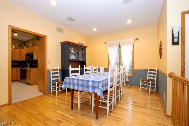 734 Danberry Drive, Wooster, OH 44691