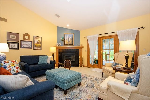 734 Danberry Drive, Wooster, OH 44691