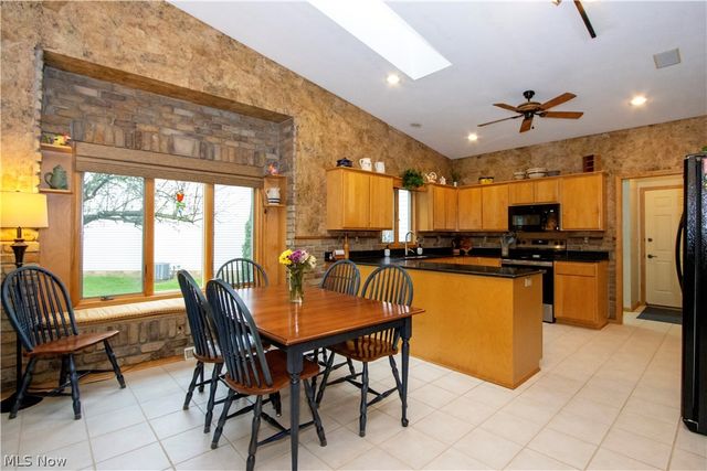 734 Danberry Drive, Wooster, OH 44691