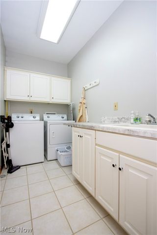 734 Danberry Drive, Wooster, OH 44691