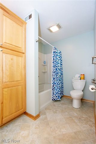 734 Danberry Drive, Wooster, OH 44691