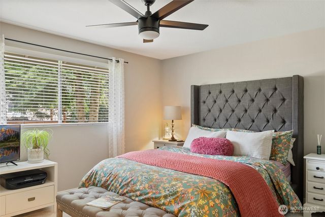 24912 168th Place SE, Covington, WA 98042