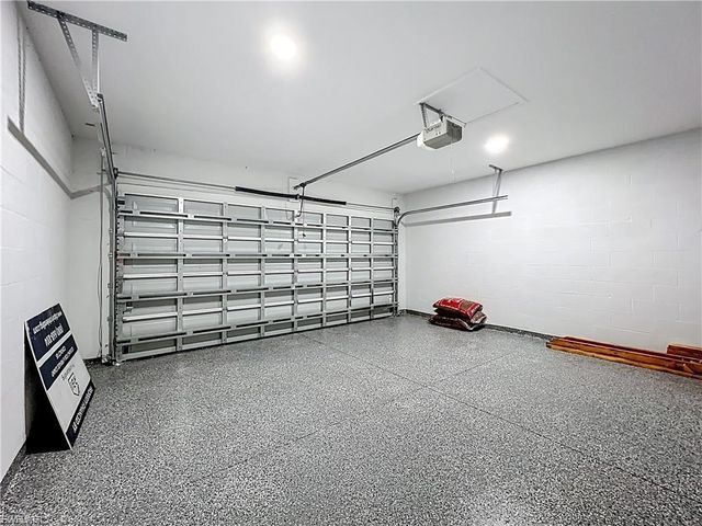 912 Anthony ST E, Lehigh Acres, FL 33974