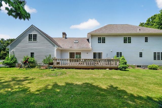 29 Page Rd, Weston, MA 02493