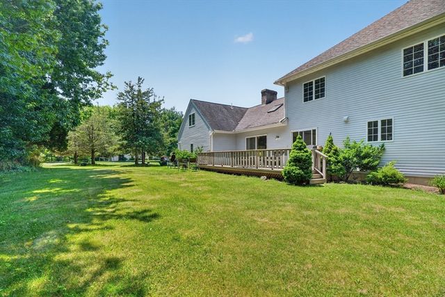 29 Page Rd, Weston, MA 02493