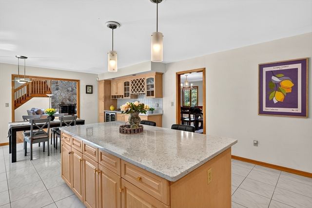 29 Page Rd, Weston, MA 02493