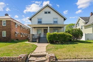 1631 8th Avenue, Rockford, IL 61104
