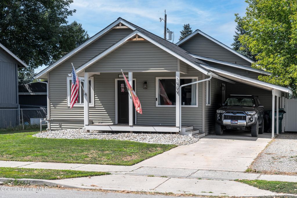 1909 N 9th St, Coeur D'alene, ID 83814