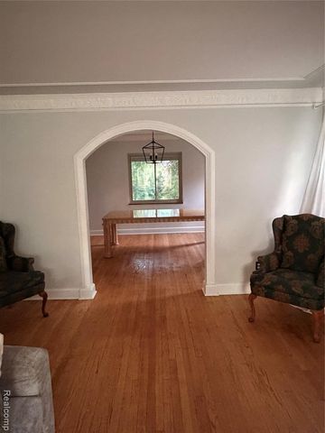 3914 Balfour Road, Detroit, MI 48224