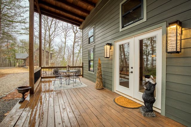 642 Crabapple, Blue Ridge, GA 30513