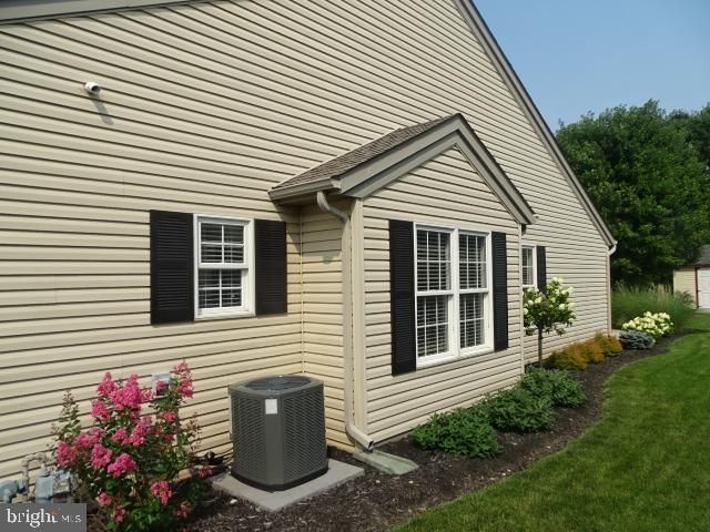 170 LANTERN LANE, Chambersburg, PA 17201