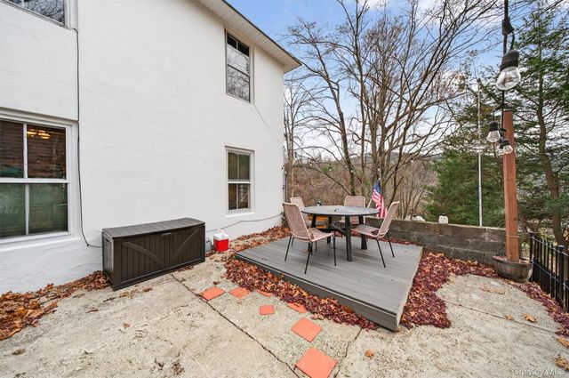 23 Stone Ridge Road, Tuxedo Park, NY 10987