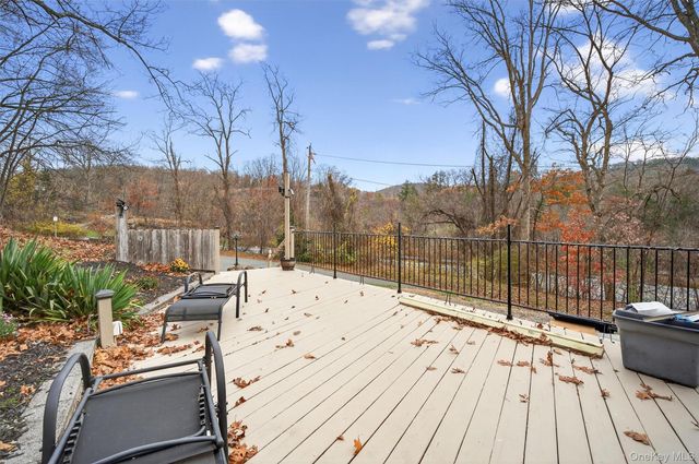 23 Stone Ridge Road, Tuxedo Park, NY 10987