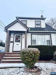 83 Demarest Avenue, Bergenfield, NJ 07621