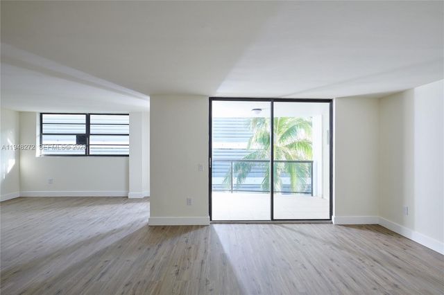 5845 Collins Ave 304, Miami Beach, FL 33140