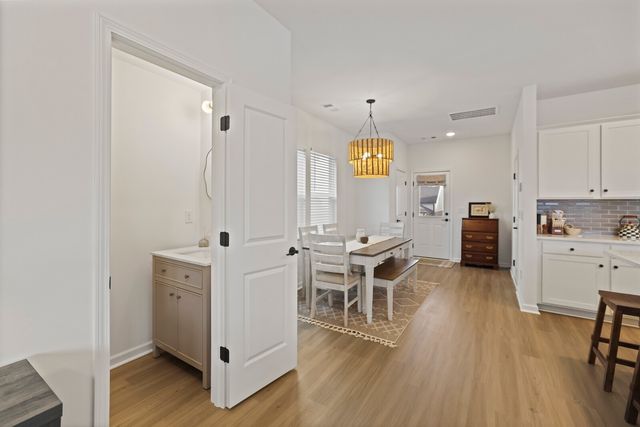 213 Oasis Dr, La Vergne, TN 37086