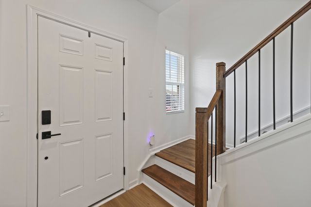 213 Oasis Dr, La Vergne, TN 37086