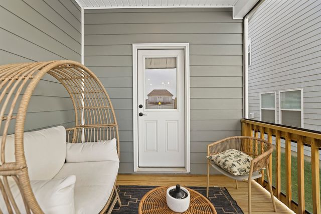 213 Oasis Dr, La Vergne, TN 37086