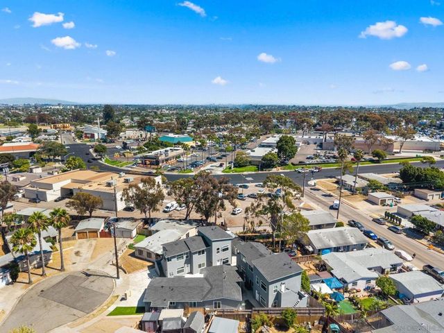 4864 Fond Du Lac Ct, San Diego, CA 92117