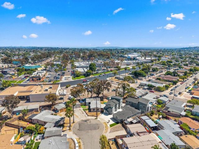 4864 Fond Du Lac Ct, San Diego, CA 92117