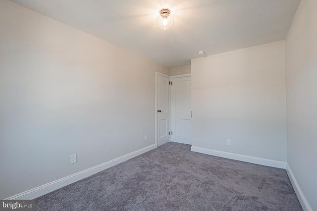 330 GRAMERCY DR, Clifton Heights, PA 19018