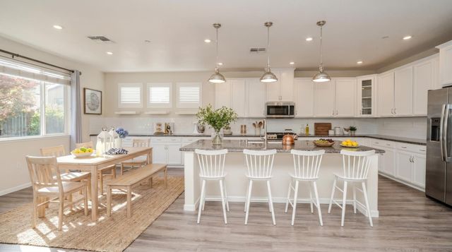 3965 Deergrass Cir, Rocklin, CA 95677