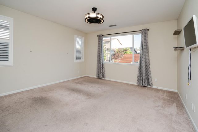 3965 Deergrass Cir, Rocklin, CA 95677