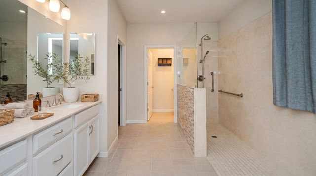 3965 Deergrass Cir, Rocklin, CA 95677