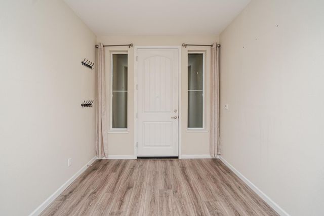 3965 Deergrass Cir, Rocklin, CA 95677