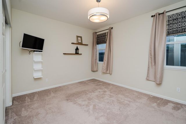 3965 Deergrass Cir, Rocklin, CA 95677