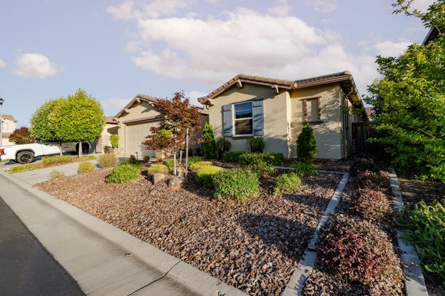 3965 Deergrass Cir, Rocklin, CA 95677