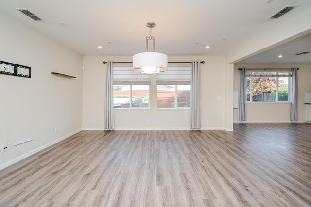 3965 Deergrass Cir, Rocklin, CA 95677