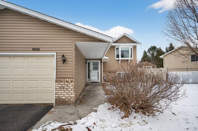9656 Thomas Avenue N, Brooklyn Park, MN 55444
